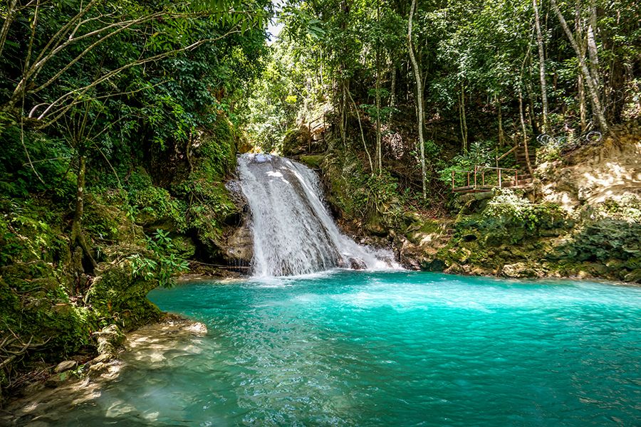 Jamaica-s-waterfall-11
